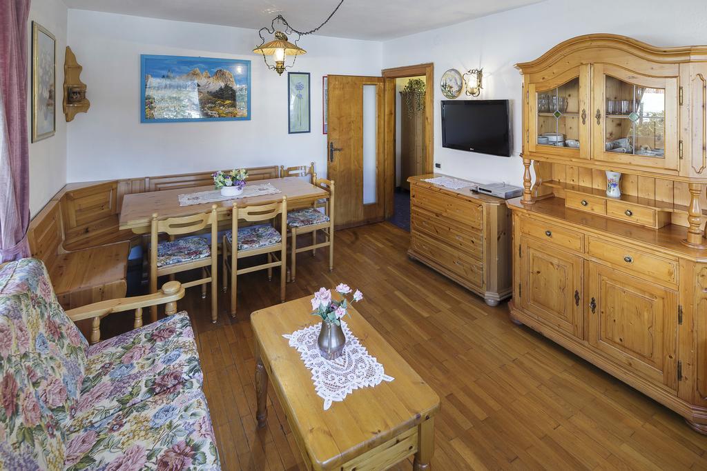 Villa Casanova - Stayincortina Cortina dʼAmpezzo Rom bilde