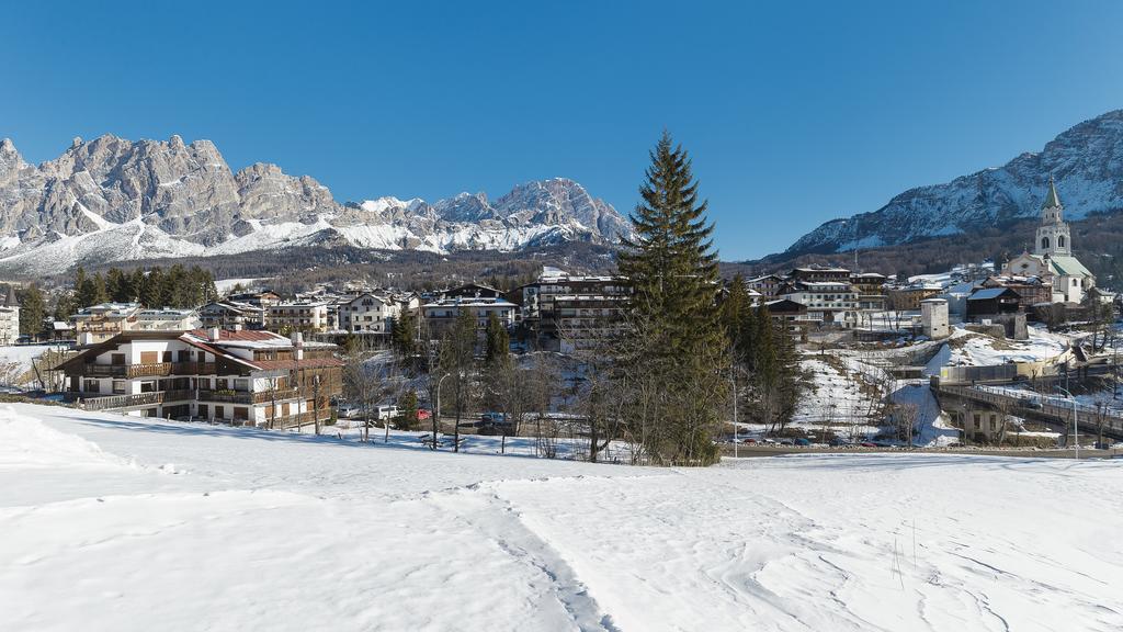 Villa Casanova - Stayincortina Cortina dʼAmpezzo Rom bilde